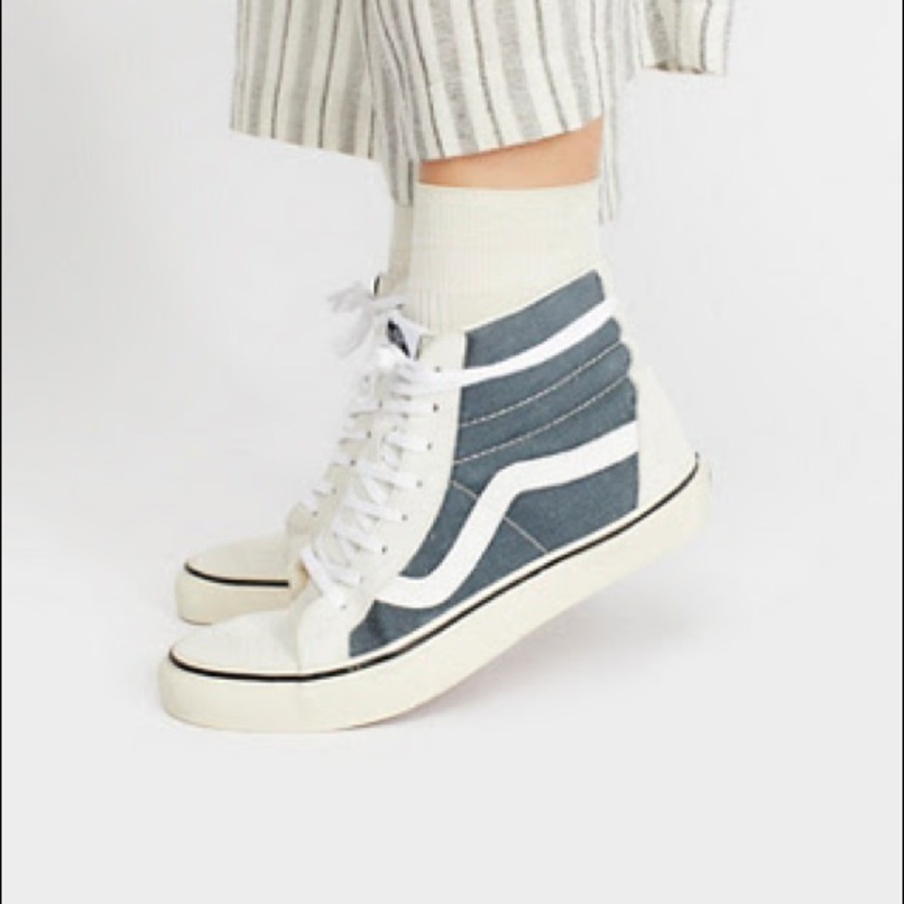 Vintage High Top Sneaker - Vans